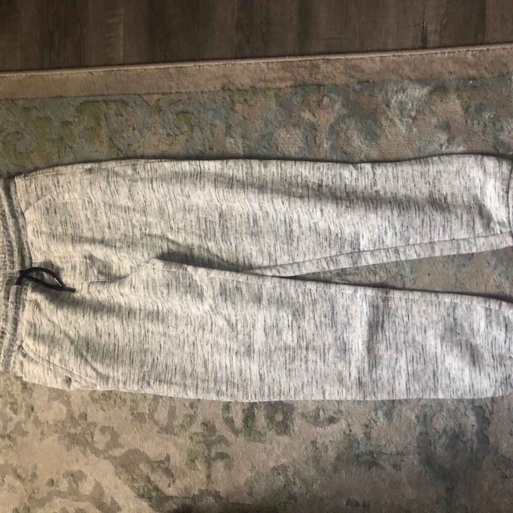 Light Gray & white jogger pants size 14/16 boys